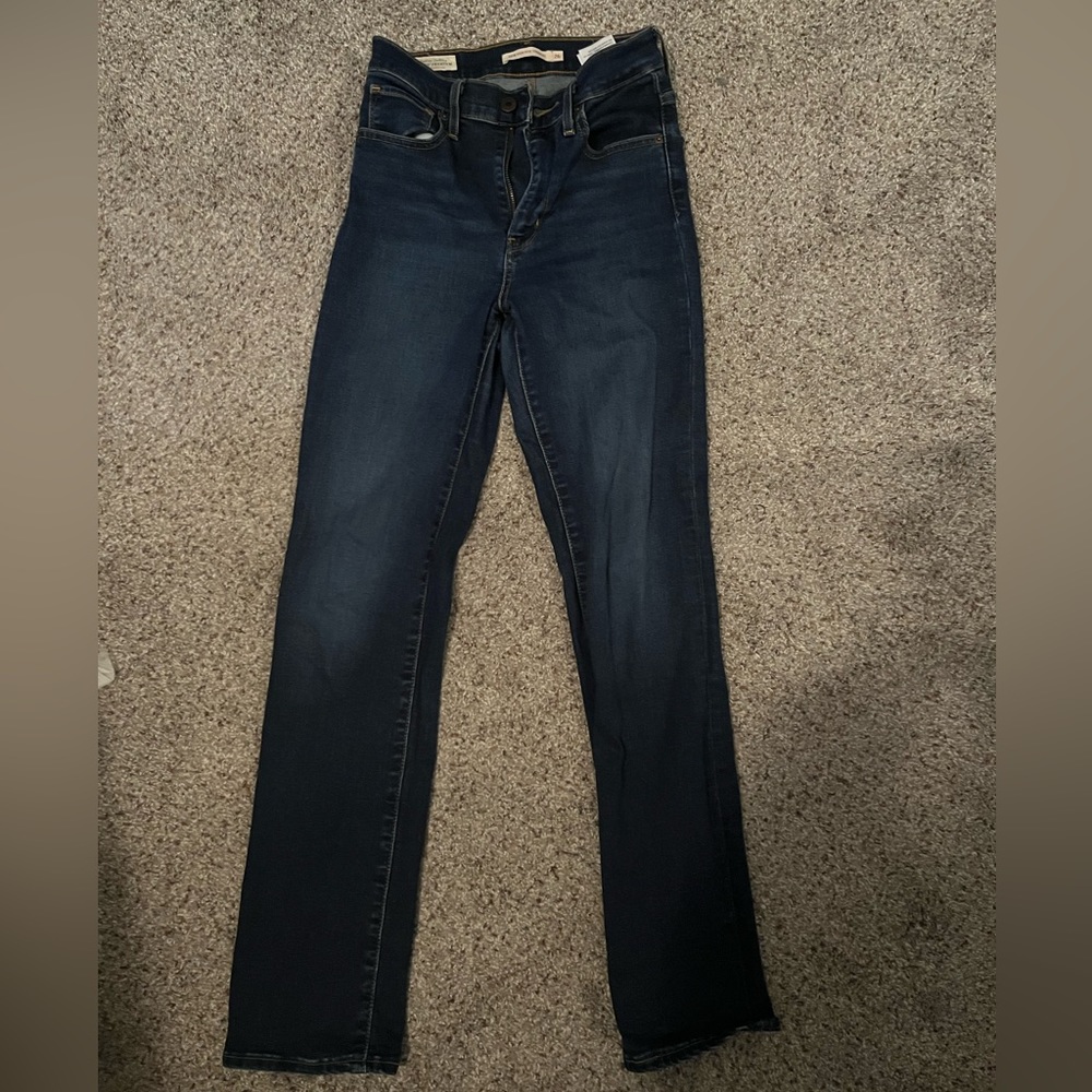 Levi straight leg jeans